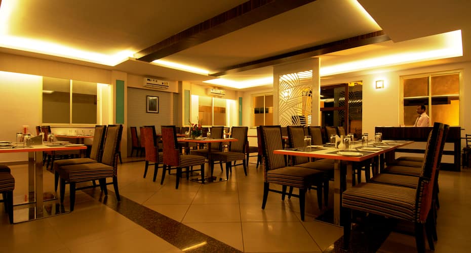 Hotel Premiere Vill (Near Sankatmochan Mandir), Varanasi 3